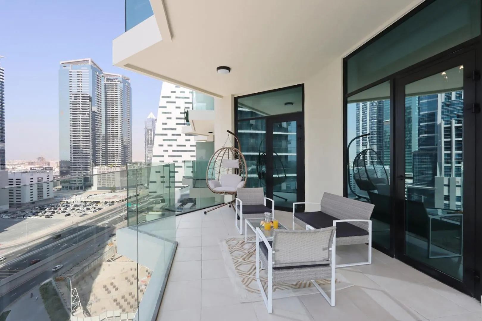 Apartment Livbnb- High-End 2Br With Dubai Canal View