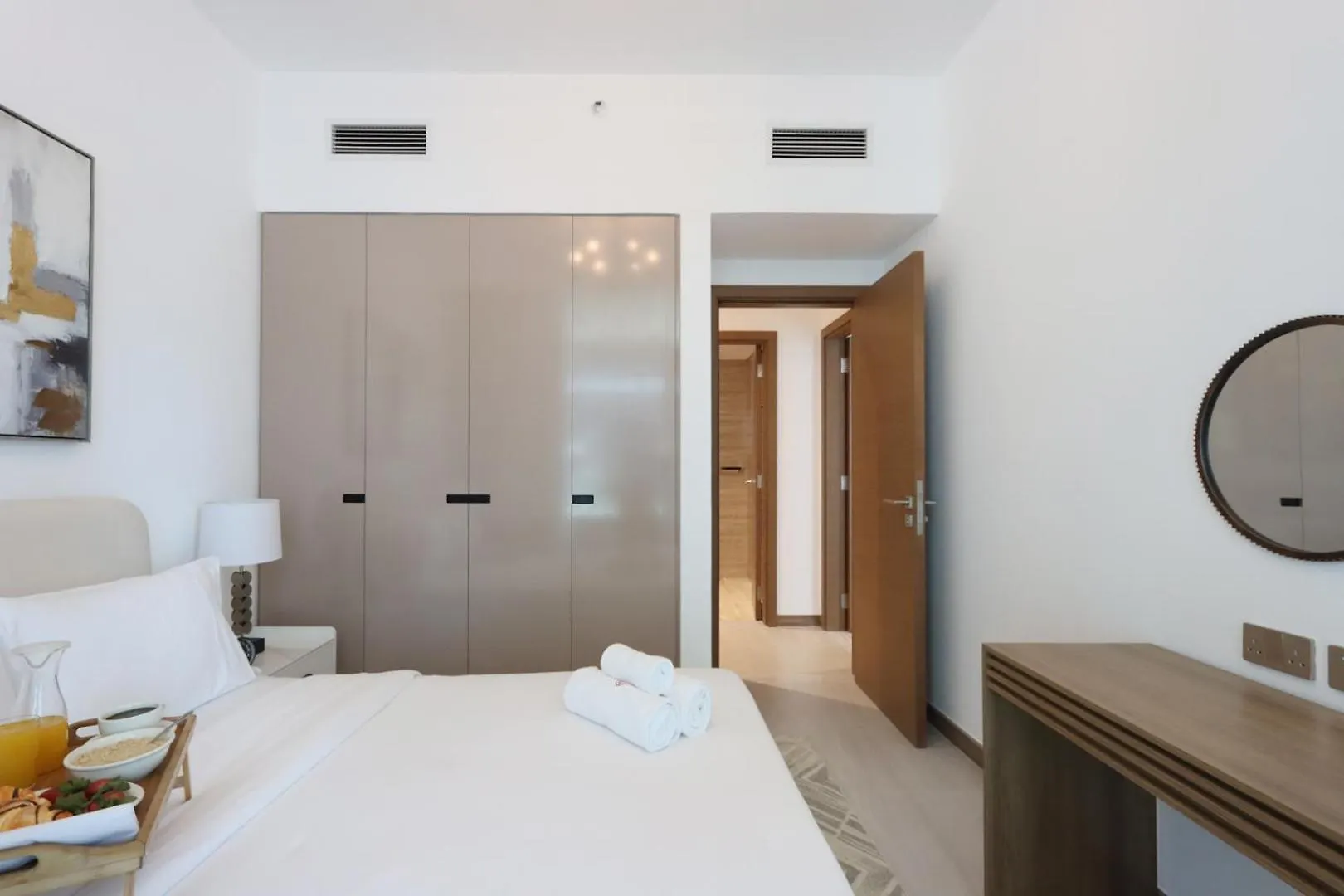 Apartment Livbnb- High-End 2Br With Dubai Canal View