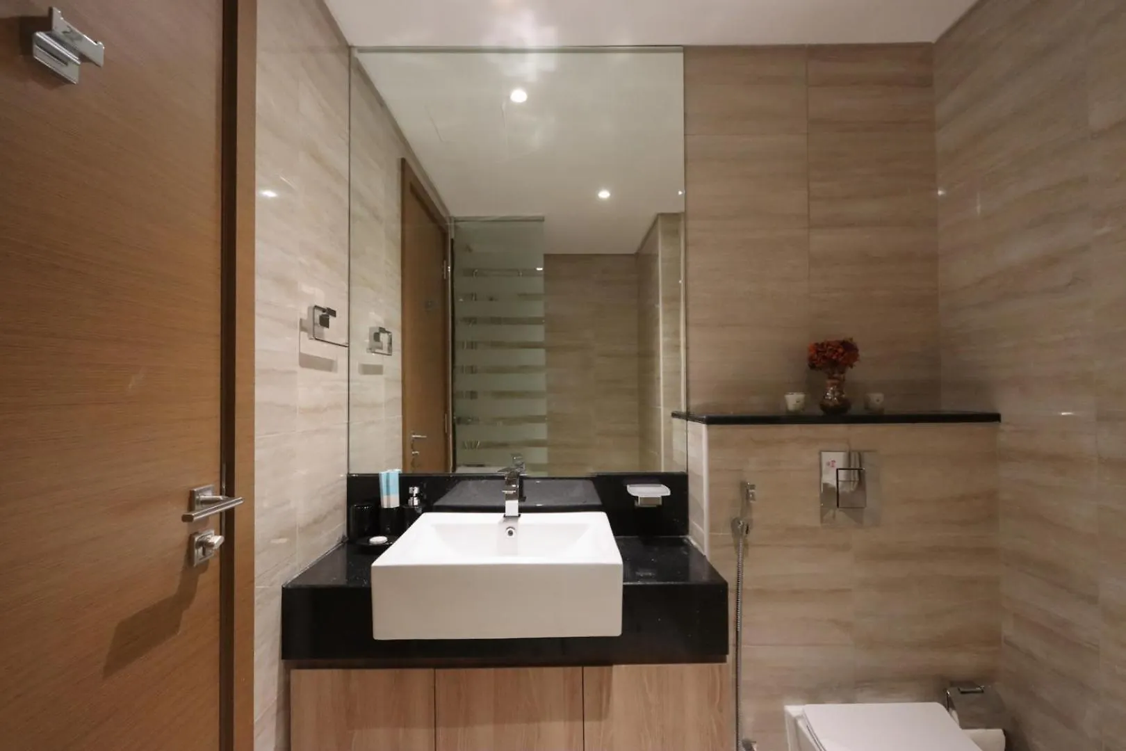 Apartment Livbnb- High-End 2Br With Dubai Canal View United Arab Emirates