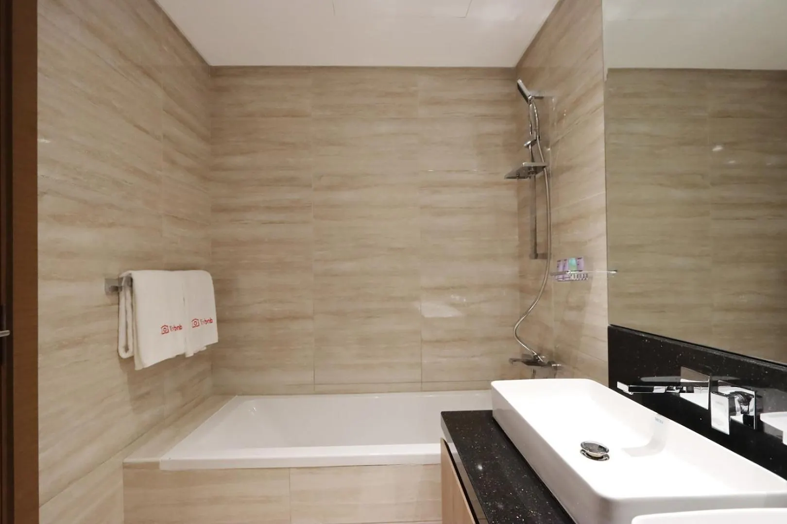 Apartment Livbnb- High-End 2Br With Dubai Canal View